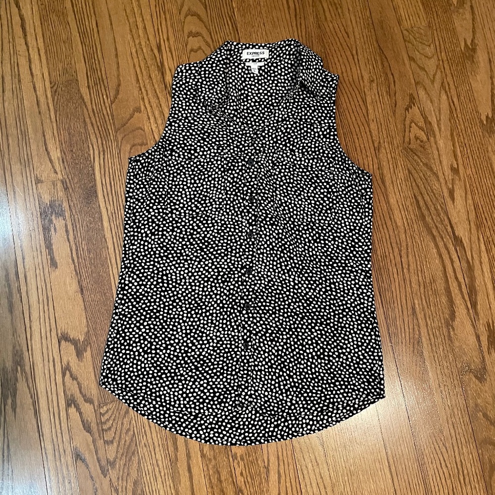 Express Portofino Sleeveless Polka Dot Top Small